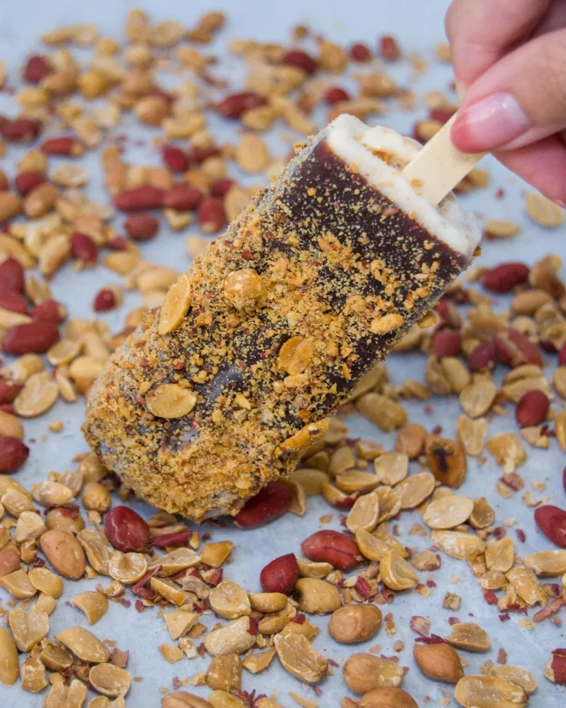 Maní; porque lo rico tiene nombre