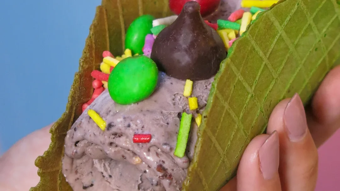 VUELTA A TACO COLORIDO QUE ILUMINA